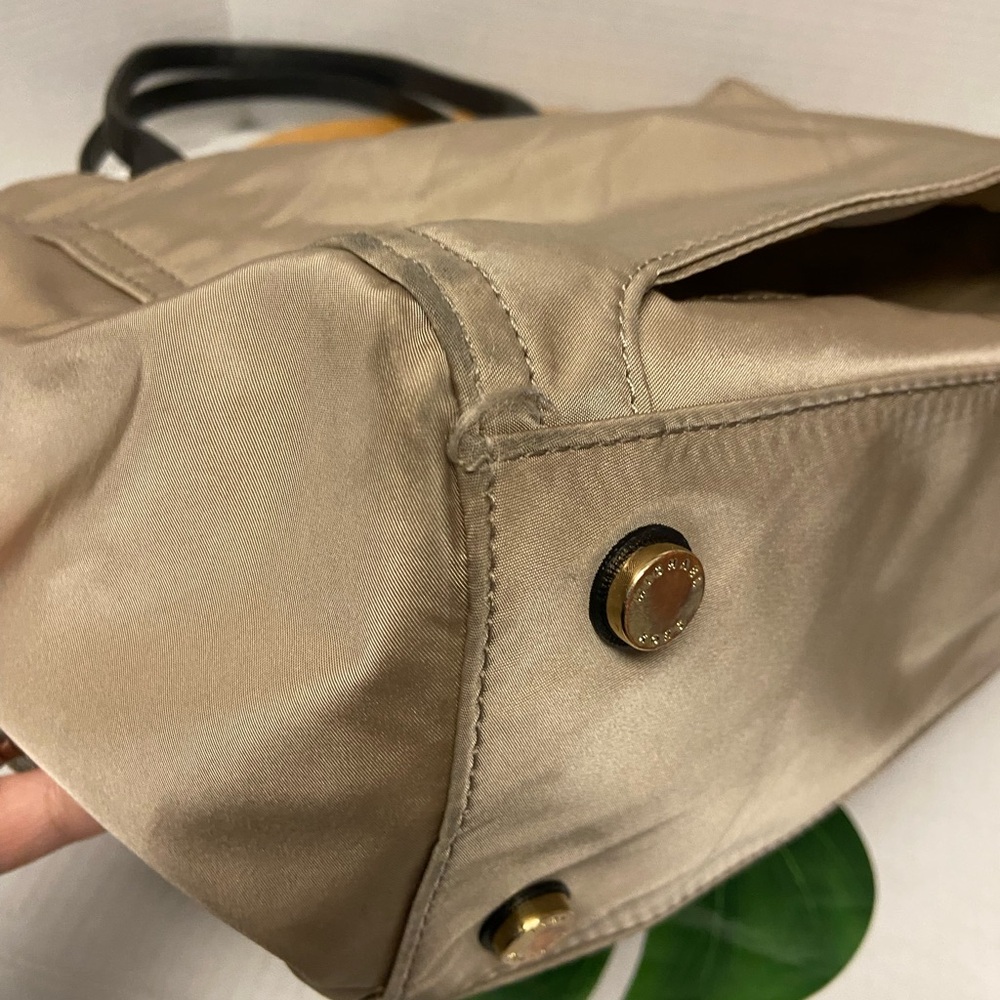 Michael Kors Travel Suitcase Bag - Picture 4 of 11